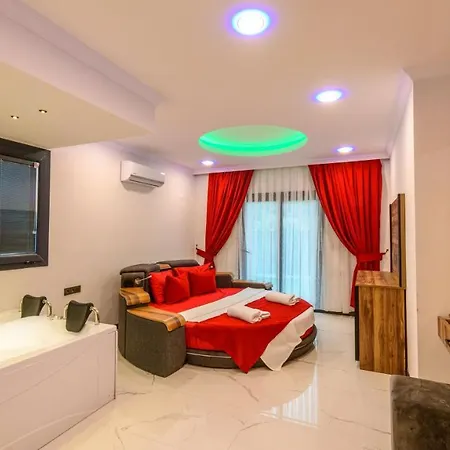 Oreo - 3 Bedroom Holiday With Jaccuzi In Yesiluezuemlue 빌라 페티예