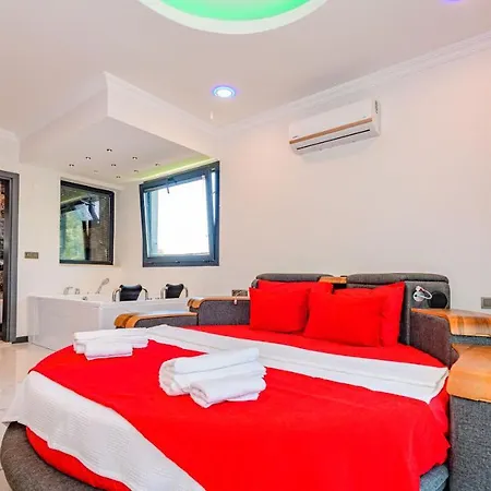 Oreo - 3 Bedroom Holiday With Jaccuzi In Yesiluezuemlue 빌라 *