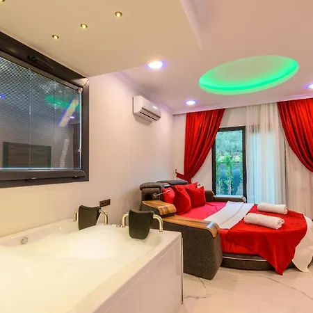 Oreo - 3 Bedroom Holiday With Jaccuzi In Yesiluezuemlue Βίλα *